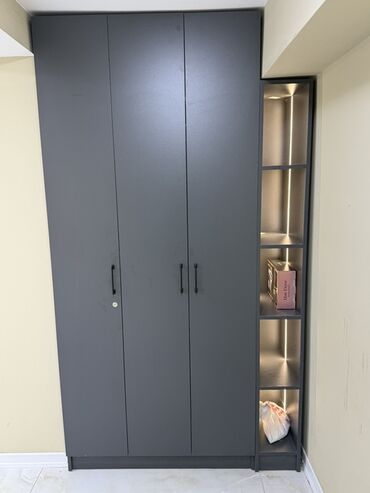 Salon, tibbi mebel dəsti: Gözəllik studiyası üçün mebel dəsti Tərkib: - Resepsiyon masası — 8