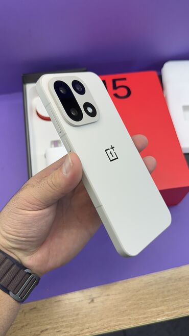 OnePlus: OnePlus 13, Новый, 256 ГБ — 4