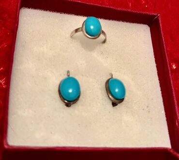 Серебряные наборы украшений: Г.Ош. Есть много украшений из серебра, а также много бижутерии — 11