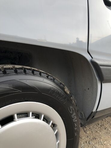 Audi: Audi 100: 1989 г., 2 л, Механика, Бензин, Седан — 10