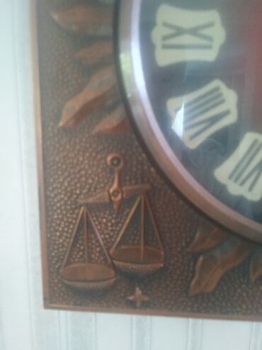 Əntiq saatlar: Divar Kvars Əntiq saat 1970 il, Paslanmayan polad — 7