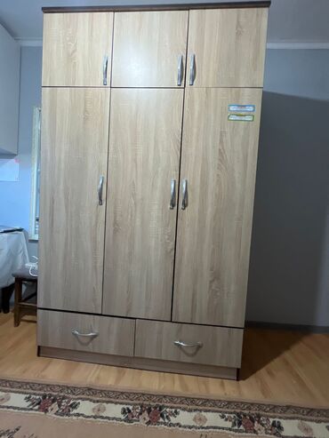 кухиный буфет: Шкаф для одежды, Б/у, Прямой, ЛДСП