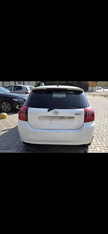 Транспорт: Toyota Allex: 2003 г., 1.5 л, Автомат, Бензин, Хэтчбэк — 4
