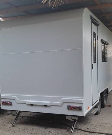 Qoşqular: KARAVAN sifarişlə. Istirahətiniz üçün tam şərait var . 12 volt — 15