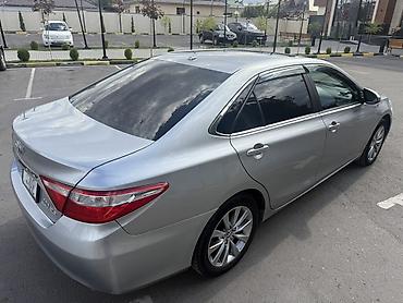 voxy noah: Toyota Camry: 2015 г., 2.5 л, Вариатор, Гибрид, Седан — 5