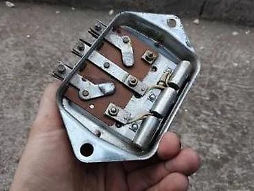 prsa golf 5: REGLER DINAME ISKRA ZA FICU ZASTAVA 750 | Original Iskra, top stanje — 2