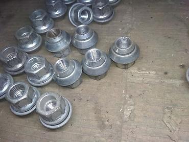 kosti i sve: ALUMINIJUMSKE FELNE 15 4 X 108 | Matice za Alu felne i razni drugi — 3
