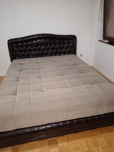 Beds: Double bed, With headboard, color - Brown