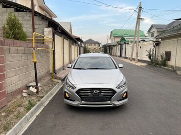 купить машину хендай солярис: Hyundai Sonata: 2019 г., 2 л, Автомат, Газ, Седан