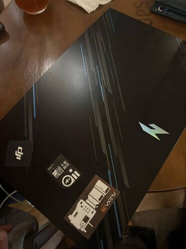 165 hz monitör: Acer 15.6 ", Intel Core i7, 512 GB