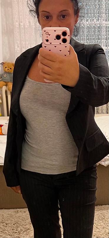 boss bermude: Kao ocuvan komplet sako i pantalone, kao nov, od gospodje sudije koja — 6