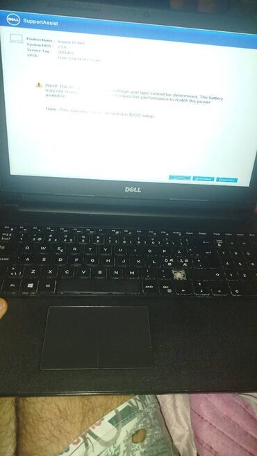 dell notebook adapter: Dell Inspiron 15-3567 modeli tek problemi bataryadi birde vergül