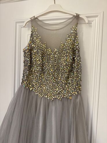 Kürklər: Her biri yeni ve ya 1 defe geyinilmis suba modeli 1:1 copy yeni,sonra — 14