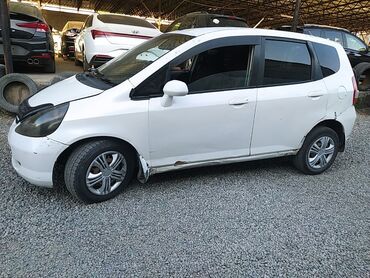 авто фит: Honda Fit: 2002 г., 1.3 л, Вариатор, Бензин, Хетчбек