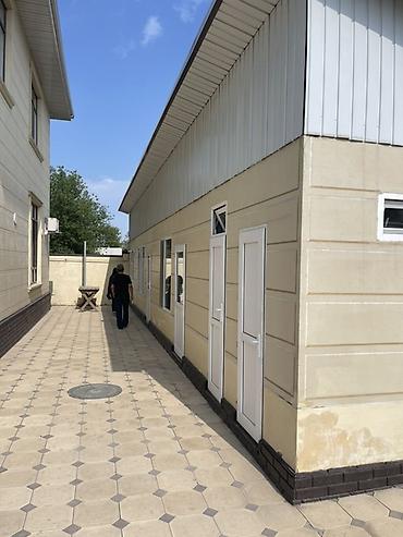 Продажа коттеджей и домов: Продается срочно Просторный двухэтажный дом в ( Ак Орго ) современным — 2