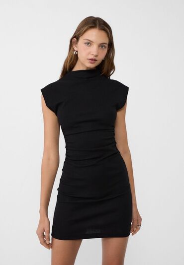Аксессуары: Коктейльное платье, Мини, Stradivarius, S (EU 36)