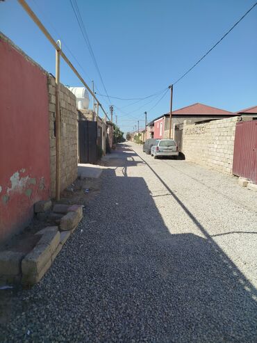 Həyət evləri və villaların satışı: Həyətyanı fərdi ev sahəsi - Qapalı hasar ilə əhatələnmiş həyətyanı — 4