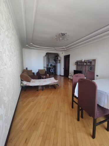 Uzunmüddətli kirayə mənzillər: Xətai metrosunun yaxınlığında Babək plazaya yaxın 21 mertebeli binanın — 1