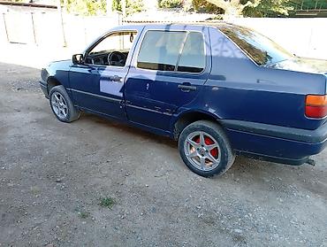belarus 892 2: Volkswagen Vento: 1994 г., 1.8 л, Механика, Бензин, Седан — 5