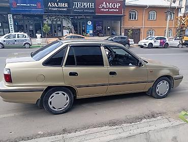 Daewoo Nexia: 2006 г., 1.6 л, Механика, Бензин, Седан