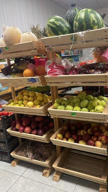 Строительный кирпич: Стелажы для овощей из дерева — 18