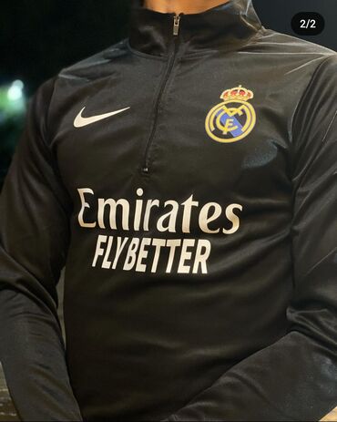 футболка реал мадрид: В наличии полузамок реал Мадрид 😍
размер M