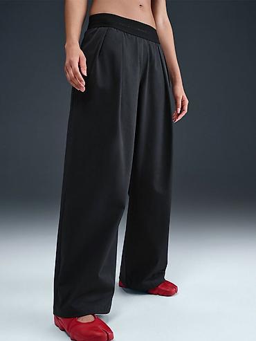 aksa: NIKE Sportswear Black Trousers For Women vel. M NOVO HV — 3