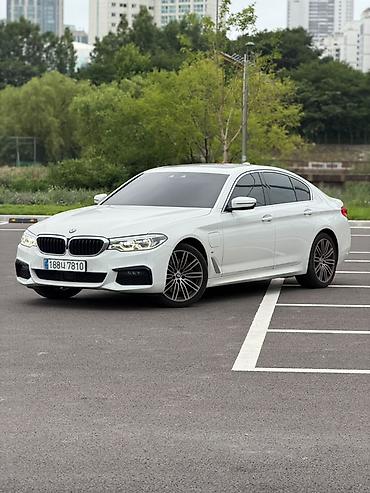 byd e1: BMW 5 series: 2020 г., 2 л, Автомат, Гибрид, Седан — 2