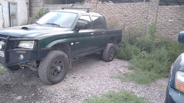 Mitsubishi: Mitsubishi L200: 2003 г., 2.5 л, Механика, Дизель, Внедорожник