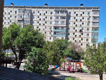 продаю квартиру бишкеке: 1 комната, 34 м², 105 серия, 8 этаж, Старый ремонт