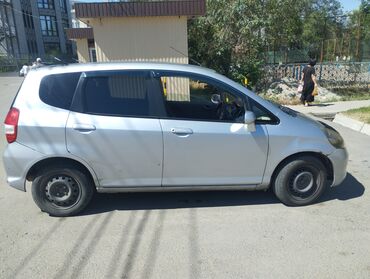 машины в аренду фит: Honda Fit: 2003 г., 1.3 л, Автомат, Бензин, Седан
