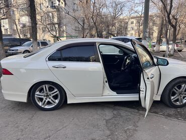 Honda: Honda Accord: 2005 г., 2 л, Автомат, Газ, Седан