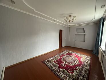 дом в маловодном: Дом, 70 м², 4 комнаты, Агентство недвижимости, Косметический ремонт