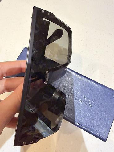 Gün eynəyi, Louis Vuitton, İşlənmiş