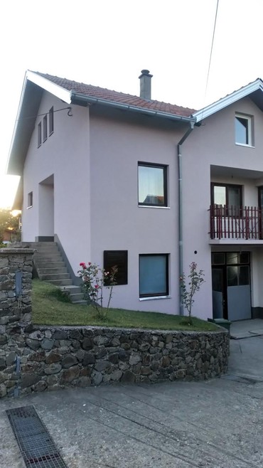 vrbas kuce na prodaju: 300 sq. m, 5 bedroom