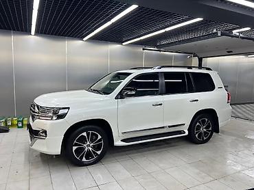 Toyota: Toyota Land Cruiser: 2017 г., 4.6 л, Автомат, Бензин, Внедорожник — 1