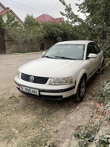 салон т5: Volkswagen Passat: 2000 г., 1.6 л, Механика, Бензин, Седан — 4