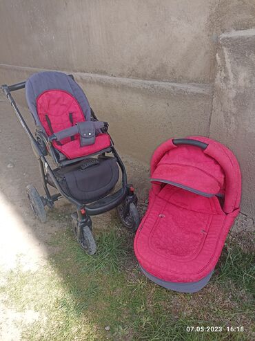 детская коляска: Коляска, цвет - Розовый, Б/у