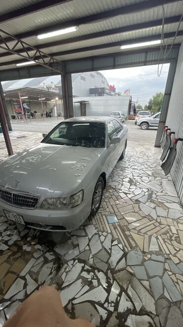 авто обмен на дом: Nissan Laurel: 2000 г., 2 л, Автомат, Бензин, Седан