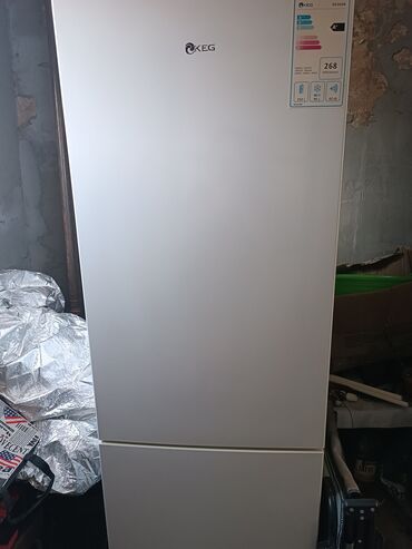 Холодильники: Холодильник Б/у, Двухкамерный, No frost, 75 * 180 *