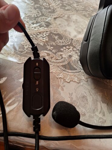 Qulaqcıqlar: Simli Qulaqcıqlar, A4Tech, rəng - Qara — 3