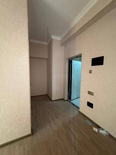 caravan satisi: 28-May Metrosundan 7-8 Deqiqe Aralida Yawil Bazarin Arxasi Zooparkin — 10