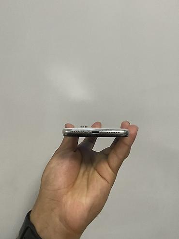 фейс: IPhone X, Б/у, 64 ГБ, Белый, 100 % — 4