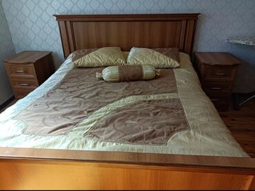çarpayı demiri: Двуспальная кровать, С выдвижными ящиками