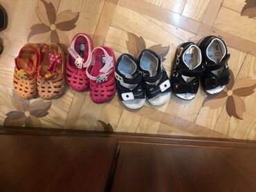 Детская обувь: 21 razmeryaxshi veziyyetde
