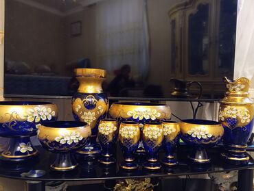 bagima qablar: Rəng - Göy, Çexiya