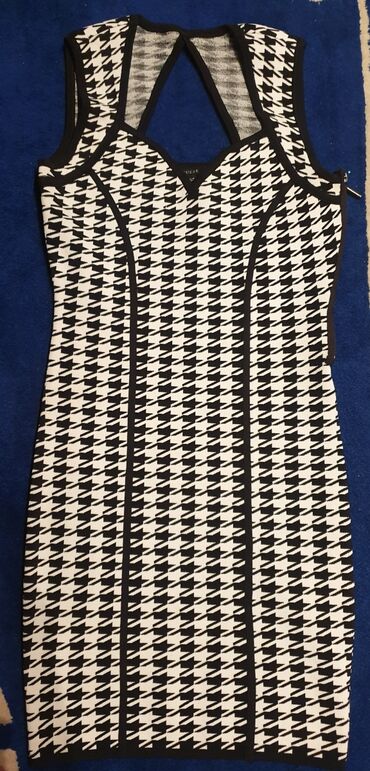 Haljine: Guess XS (EU 34), bоја - Crna, Koktel, klub, Na bretele — 4