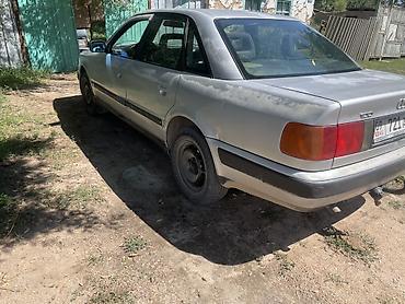Унаа: Audi 100: 1990 г., 2.3 л, Кол менен иштөөчү, Бензин, Седан — 4