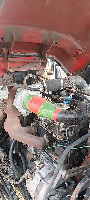 Другие тракторы: Колёсный трактор с кабиной Описание: YTO 704 год:2008 турбина 900.000 — 7