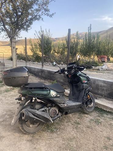 honda git: Скутер-адвенчер 150–200 см³ (ориентировочно), стиль «military» в — 3